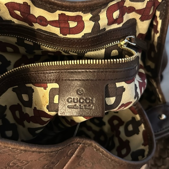 Gucci chocolate brown embossed leather Guccissima shoulder bag - Picture 6 of 8